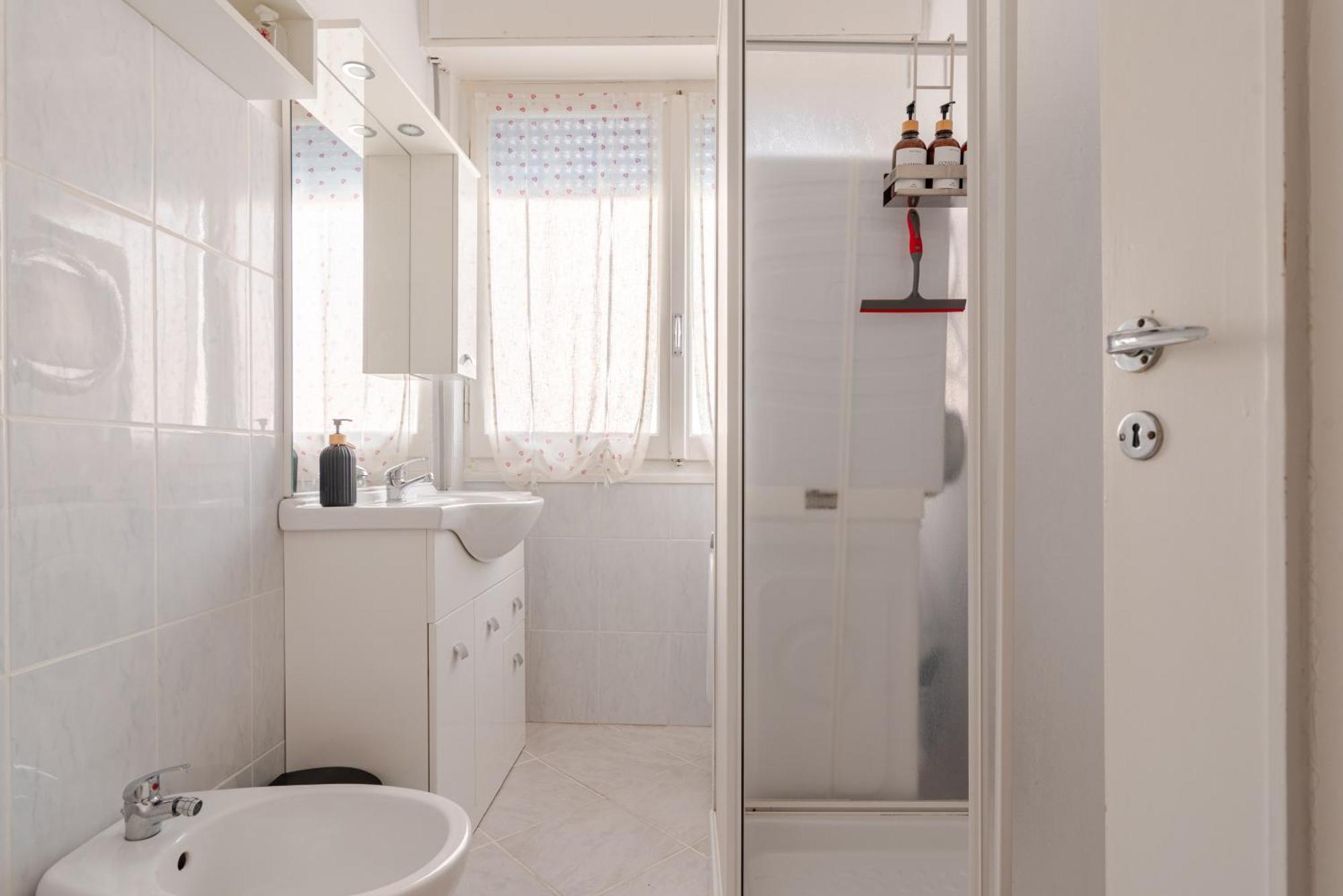 90Mq In Centro 5Min Dal Mare Apartman Recco Kültér fotó